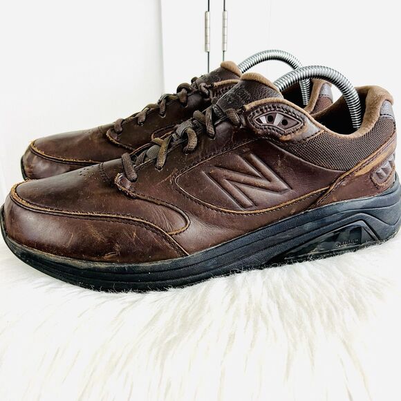 New Balance Dark Brown Oiled Leather Sneakers Comfort Shoes MW928BR3 Mens Sz 9 main image 9